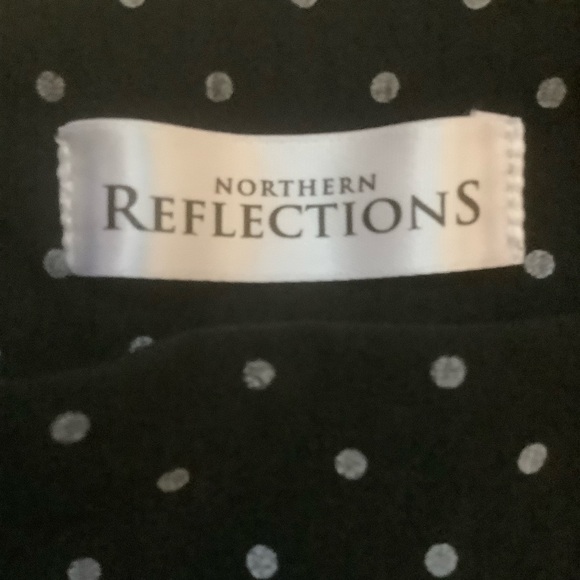 NORTHERN REFLECTIONS WOMENS BLACK & WHITE POLKA DOT CAPRI PANTS/ Size XL - Picture 3 of 9